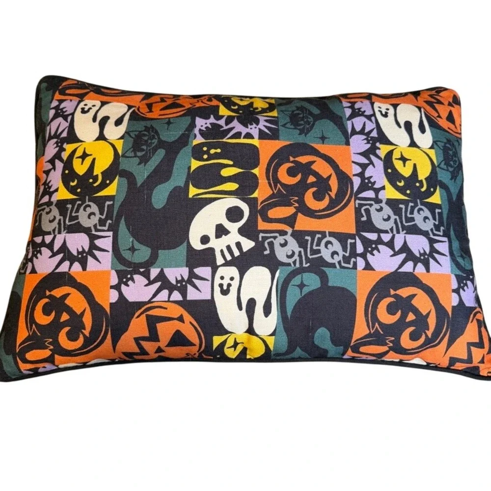 Unbranded Unisex Happy Halloween Embroidered Lumbar Pillow OS White Spooky Decor